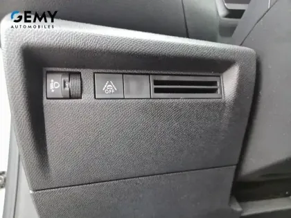 Photo 12 Citroën C4  PureTech 100 S&S BVM6