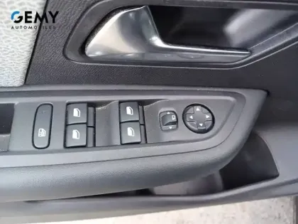 Photo 11 Citroën C4  PureTech 100 S&S BVM6