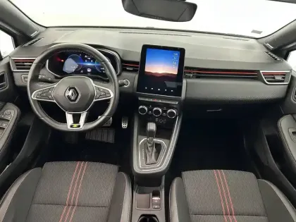 Photo 18 Renault Clio  E-Tech hybride 145