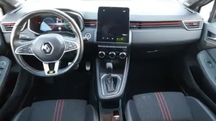 Photo 8 Renault Clio  E-Tech hybride 145