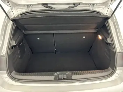 Photo 26 Renault Clio  E-Tech hybride 145