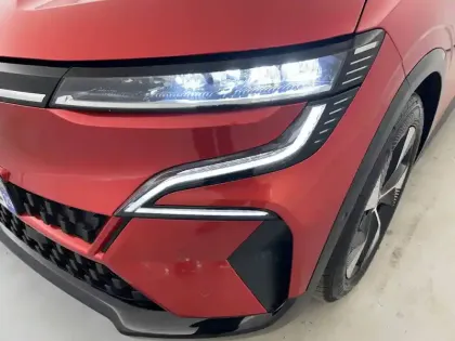 Photo 24 Renault Megane  E-Tech EV40 130ch standard charge