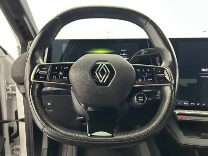 Photo 27 Renault Megane  E-Tech EV60 220 ch optimum charge