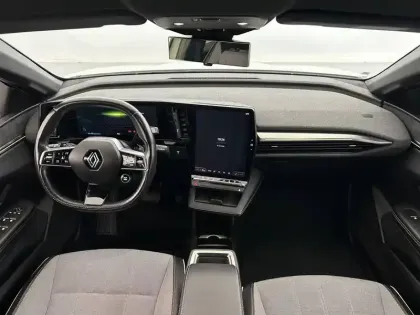 Photo 40 Renault Megane  E-Tech EV60 220 ch optimum charge