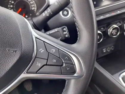 Photo 23 Renault Captur  TCe 90 - 21