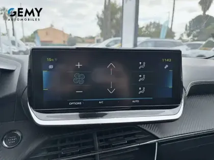 Photo 13 Peugeot 2008  Electrique 136 ch