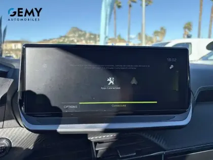 Photo 18 Peugeot 2008  BlueHDi 130 S&S EAT8