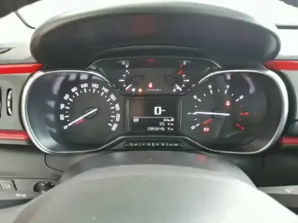 Photo 9 Citroën C3 Gén. III Ph1 Shine 5