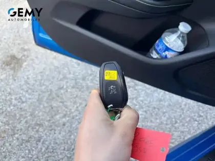 Photo 17 Peugeot 208  PureTech 130 S&S EAT8