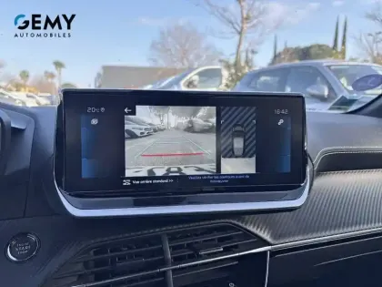 Photo 15 Peugeot 208  PureTech 130 S&S EAT8