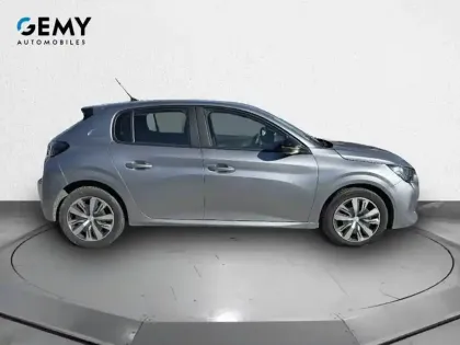 Photo 19 Peugeot 208  PureTech 75 S&S BVM5