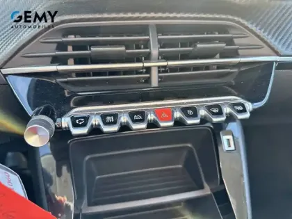 Photo 12 Peugeot 208  PureTech 75 S&S BVM5