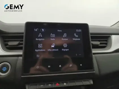 Photo 37 Renault Captur  E-Tech full hybrid 145