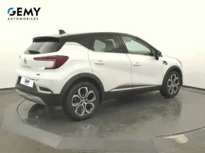 Photo 40 Renault Captur  E-Tech full hybrid 145