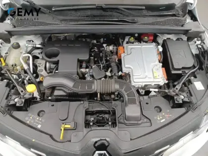 Photo 34 Renault Captur  E-Tech full hybrid 145