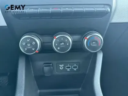 Photo 33 Renault Clio  TCe 90