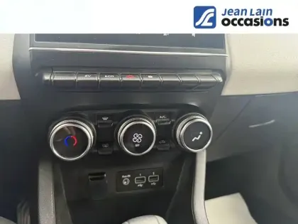 Photo 13 Renault Clio  E-Tech hybride 145