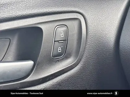 Photo 28 Ford Kuga  1.5 TDCi 120 S&S 4x2 Powershift