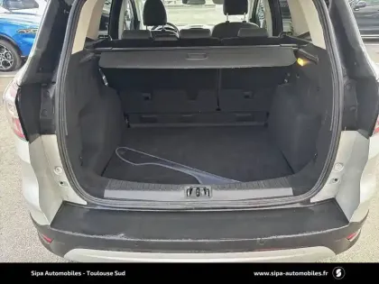 Photo 5 Ford Kuga  1.5 TDCi 120 S&S 4x2 Powershift