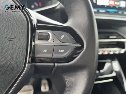 Photo 16 Peugeot 2008  Electrique 136 ch