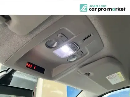 Photo 16 Citroën C4  Cactus PureTech 110 S&S EAT6