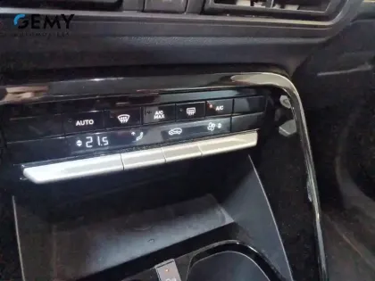 Photo 16 Citroën C3 e- 113 ch