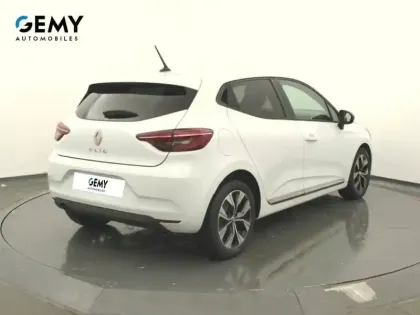 Photo 17 Renault Clio  TCe 90