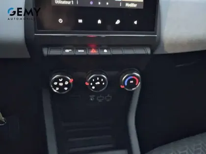 Photo 20 Renault Clio  TCe 90