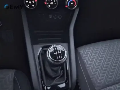 Photo 21 Renault Clio  TCe 90