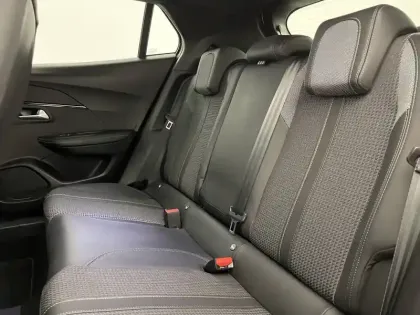 Photo 46 Peugeot 2008  PureTech 130 S&S EAT8