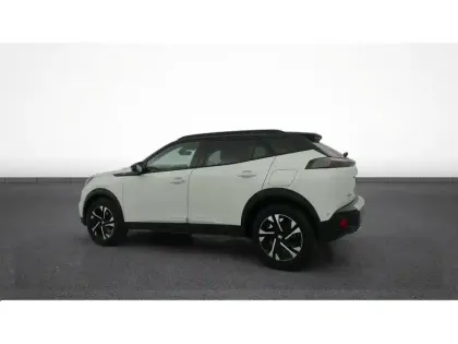 Photo 68 Peugeot 2008  PureTech 130 S&S EAT8