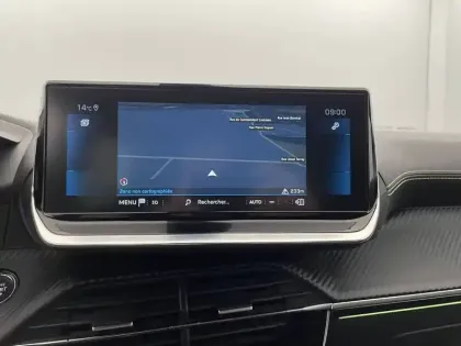 Photo 83 Peugeot 2008  PureTech 130 S&S EAT8