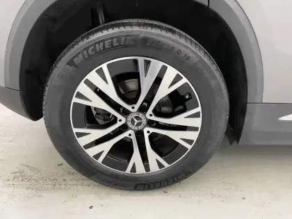 Photo 80 Mercedes GLA  200 d 8G-DCT 4Matic