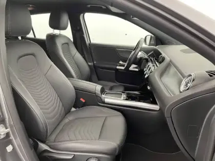 Photo 87 Mercedes GLA  200 d 8G-DCT 4Matic