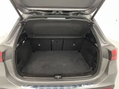 Photo 75 Mercedes GLA  200 d 8G-DCT 4Matic