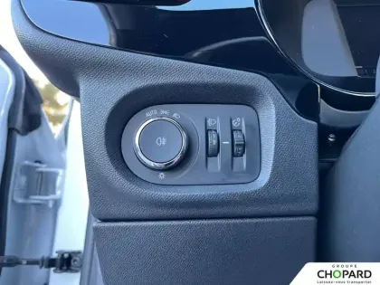 Photo 40 Opel Corsa Gén. VI Ph1 NG GS Line 5