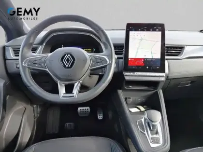 Photo 7 Renault Captur  E-Tech full hybrid 145 ch