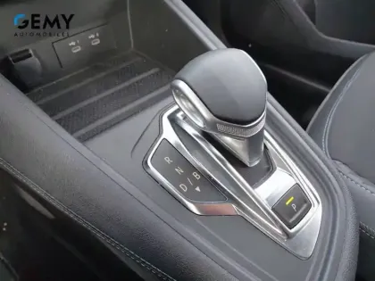 Photo 32 Renault Captur  E-Tech full hybrid 145 ch