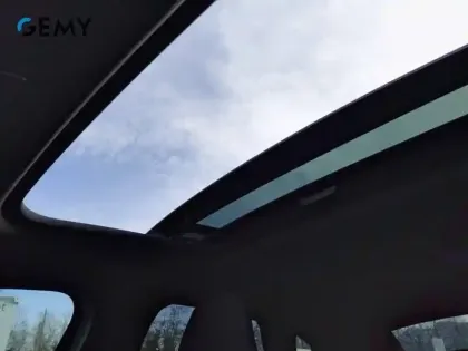 Photo 37 Renault Captur  E-Tech full hybrid 145 ch