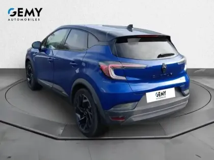 Photo 6 Renault Captur  E-Tech full hybrid 145 ch