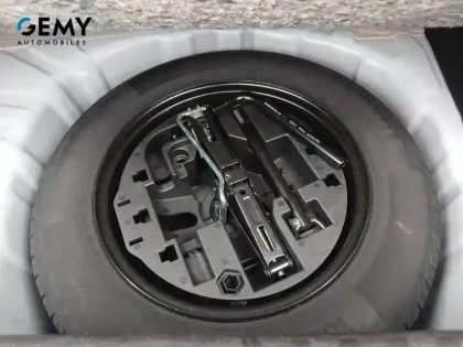 Photo 21 Renault Clio Gén. V (BJA) Ph2 Evolution 5