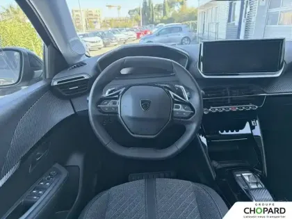 Photo 16 Peugeot 208  Hybrid 100 e-DCS6