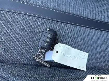 Photo 13 Peugeot 208  Hybrid 100 e-DCS6