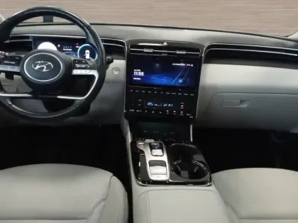 Photo 10 Hyundai Tucson  1.6 T-GDI 265 HTRAC Plug-in BVA6