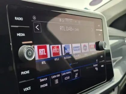 Photo 71 Volkswagen T-roc  1.5 TSI EVO 150 Start/Stop DSG7