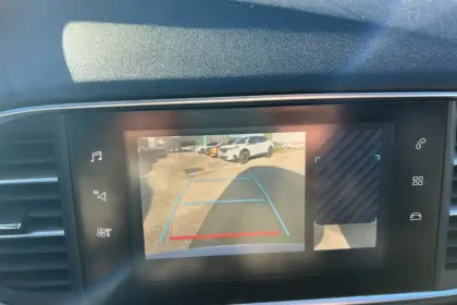 Photo 77 Peugeot 308  PureTech 130ch S&S EAT8