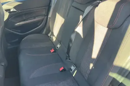 Photo 62 Peugeot 308  PureTech 130ch S&S EAT8