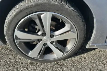 Photo 64 Peugeot 308  PureTech 130ch S&S EAT8