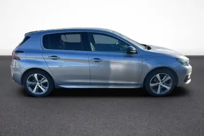 Photo 32 Peugeot 308  PureTech 130ch S&S EAT8