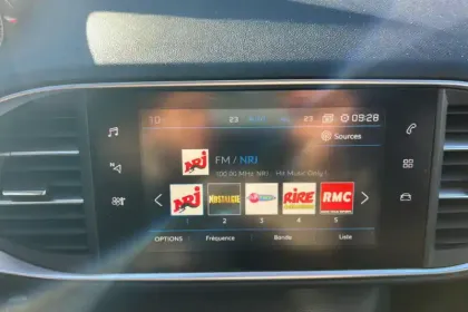 Photo 47 Peugeot 308  PureTech 130ch S&S EAT8